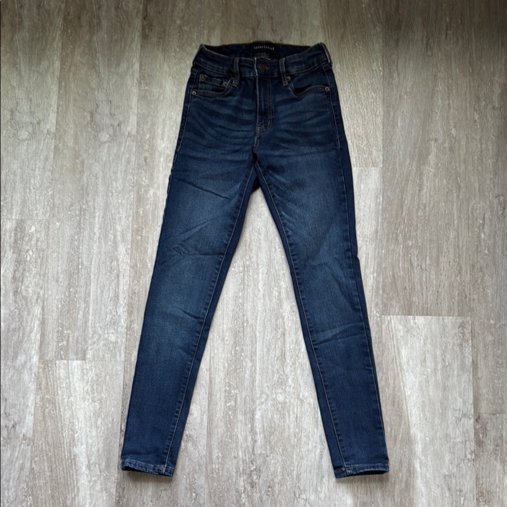 Aeropostale women’s High Rise Jegging